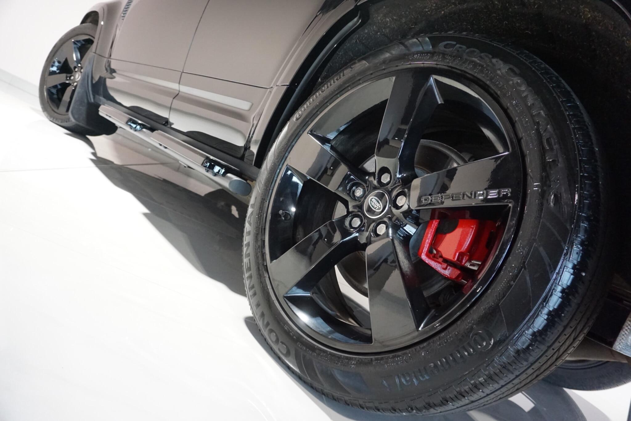 Land Rover Defender 110 3.0 D350 MHEV X-Dynamic HSE SUV 5dr Diesel Auto 4WD Euro 6 (s/s) (350 ps)